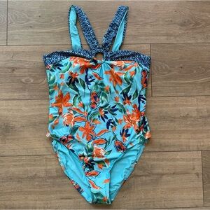 NWT $118 Anthropologie Tropical Keyhole Halter One-Piece Swimsuit Size Medium